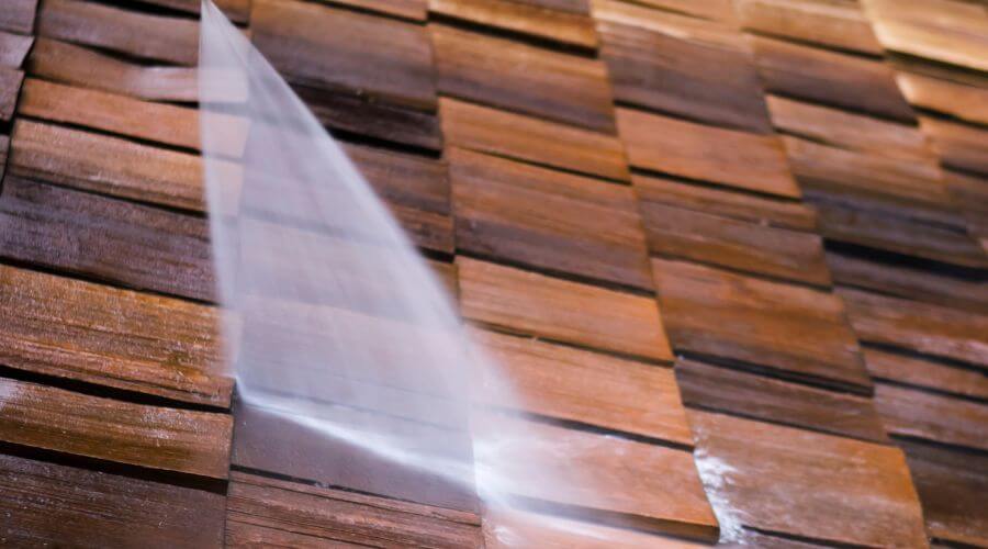 Professional gutter cleaning in Vaughn, NM